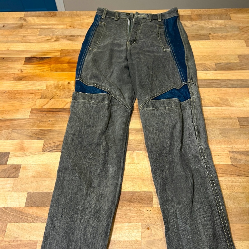 Chardon  Paris vintage jeans size 3 
Fit smaller than expected